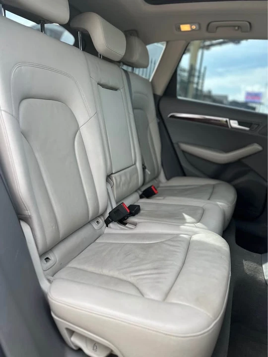 2011 Audi 8R Q5 - Image 13 of 18