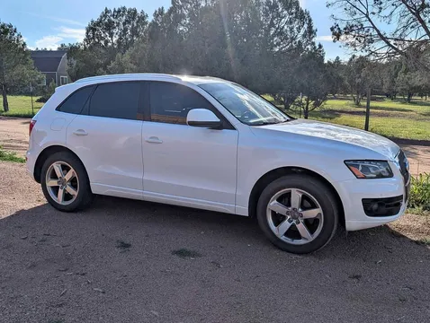2011 Audi Q5 2.0T Premium Sport Utility 4D