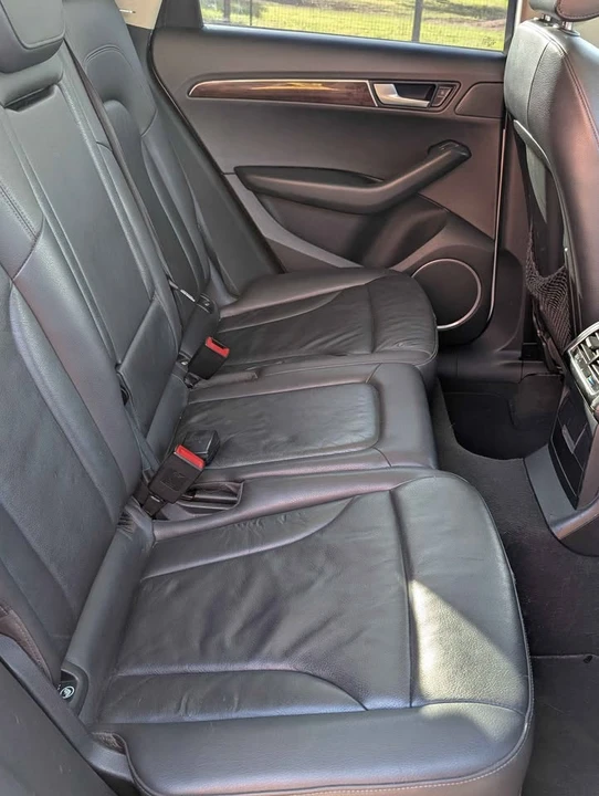 2011 Audi 8R Q5 - Image 10 of 14