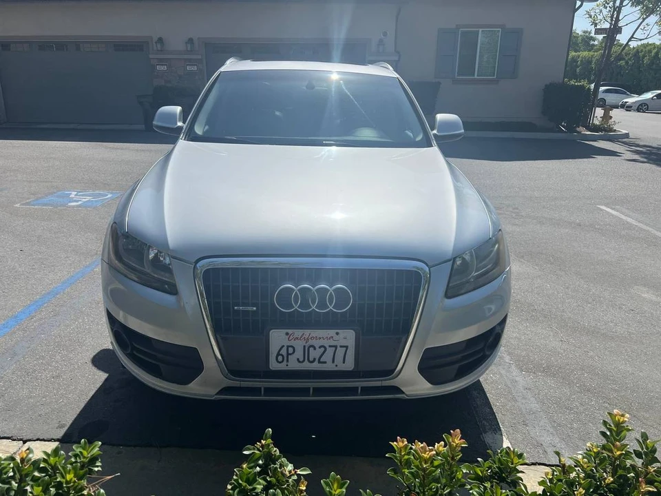 2011 Audi 8R Q5 - Image 4 of 10