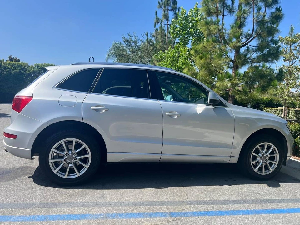 2011 Audi 8R Q5 - Image 4 of 10