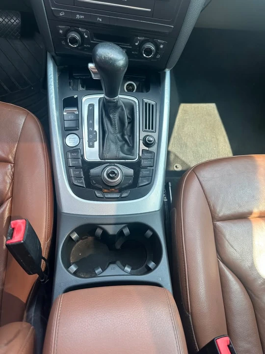 2011 Audi 8R Q5 - Image 10 of 11