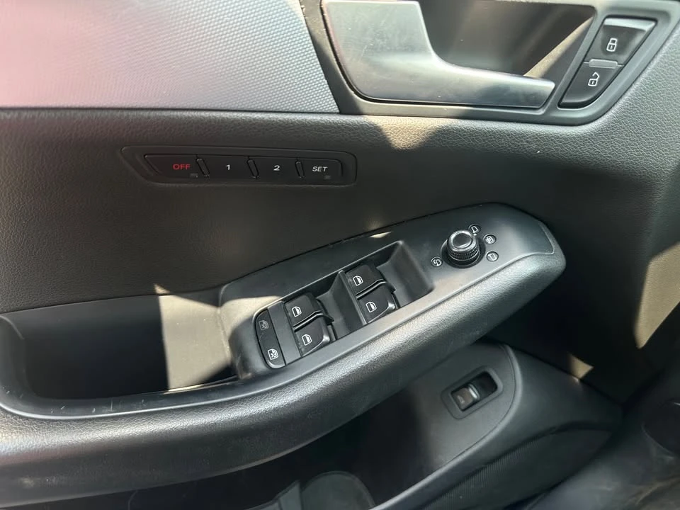 2011 Audi 8R Q5 - Image 9 of 11