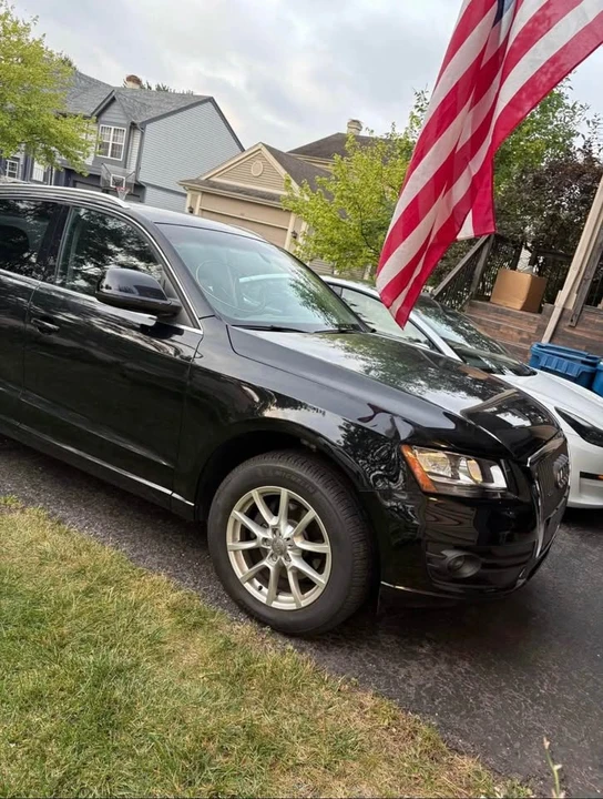 2011 Audi 8R Q5 - Image 2 of 11