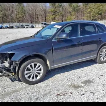 2011 Audi Q5 2.0T Quattro Premium