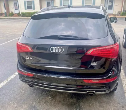 2011 Audi Q5 2.0T Quattro Premium
