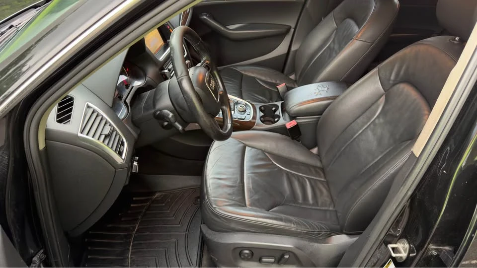 2011 Audi 8R Q5 - Image 13 of 14
