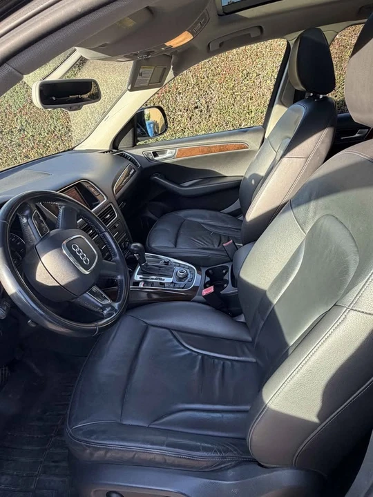 2011 Audi 8R Q5 - Image 6 of 10