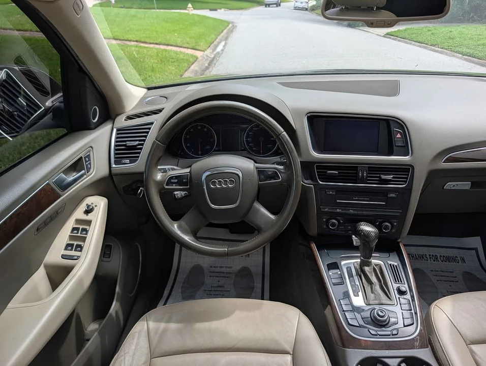 2011 Audi 8R Q5 - Image 11 of 16