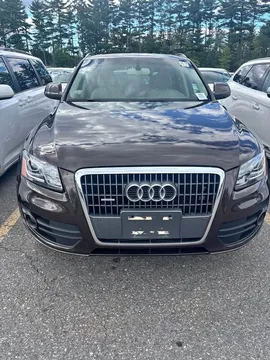 2011 Audi Q5 2.0T Quattro Premium