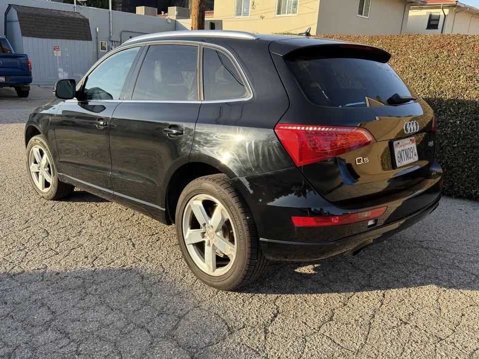 2011 Audi 8R Q5 - Image 3 of 10