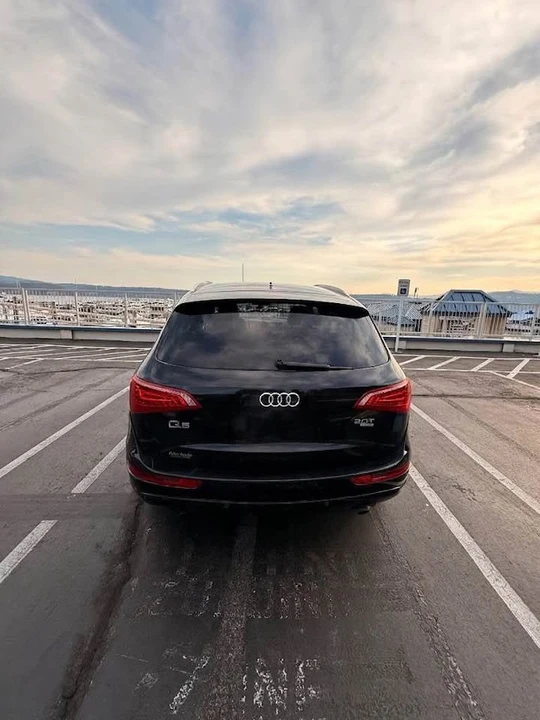 2011 Audi 8R Q5 - Image 16 of 16
