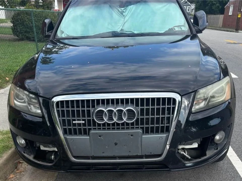 2011 Audi 8R Q5 - Image 2 of 2