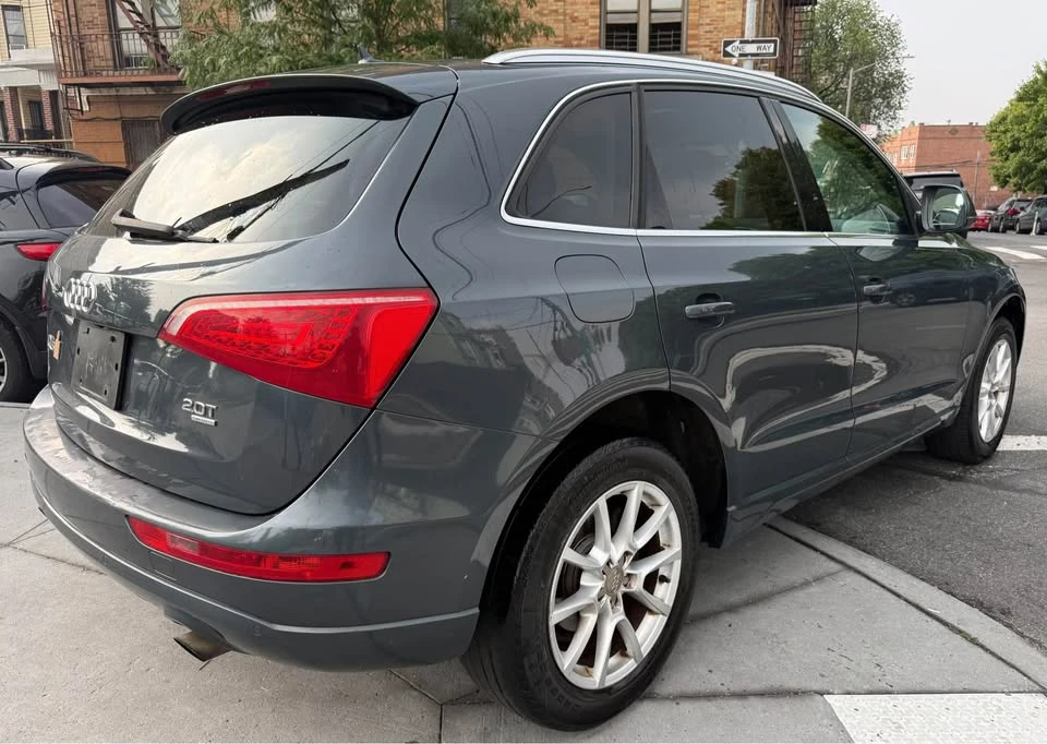 2011 Audi 8R Q5 - Image 4 of 11
