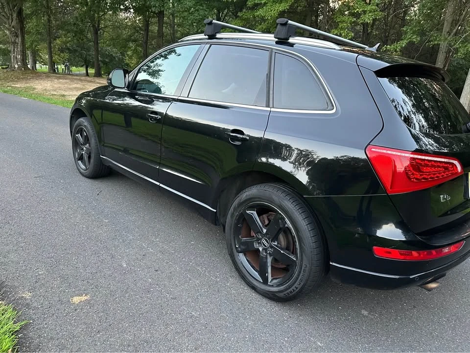 2011 Audi 8R Q5 - Image 3 of 10