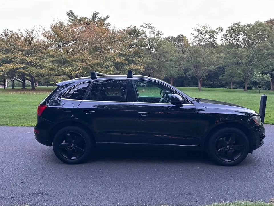2011 Audi 8R Q5 - Image 5 of 10