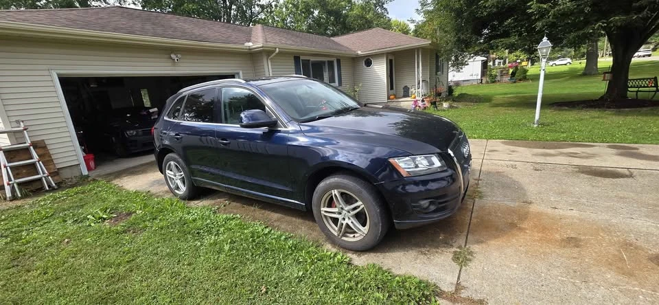 2011 Audi 8R Q5 - Image 2 of 10