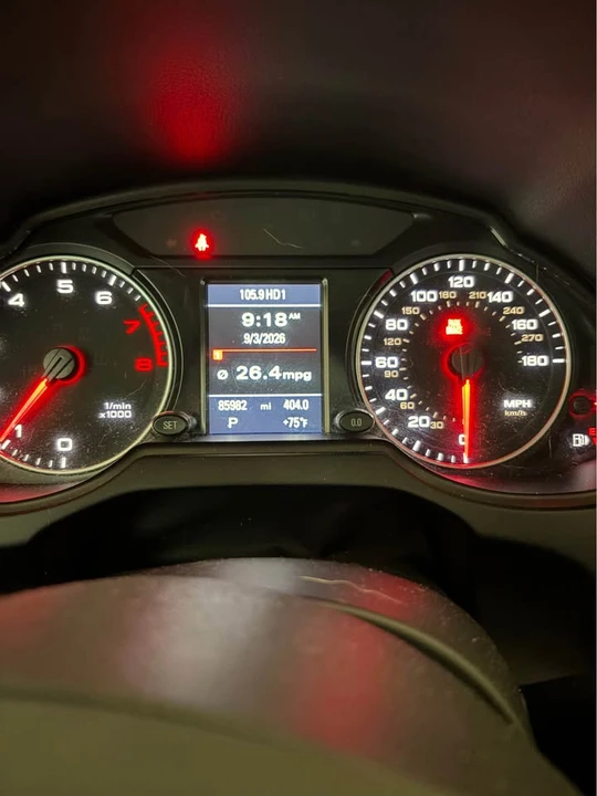 2011 Audi 8R Q5 - Image 6 of 6