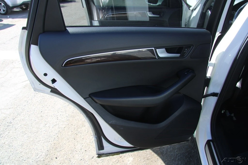 2011 Audi 8R Q5 - Image 20 of 21
