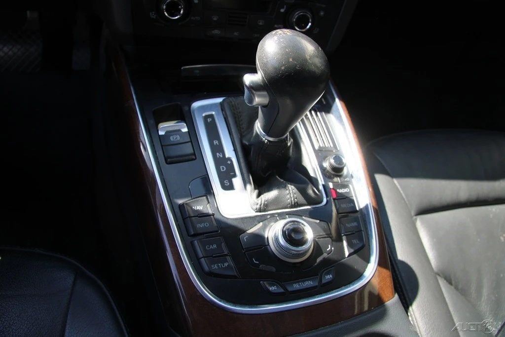2011 Audi 8R Q5 - Image 18 of 21
