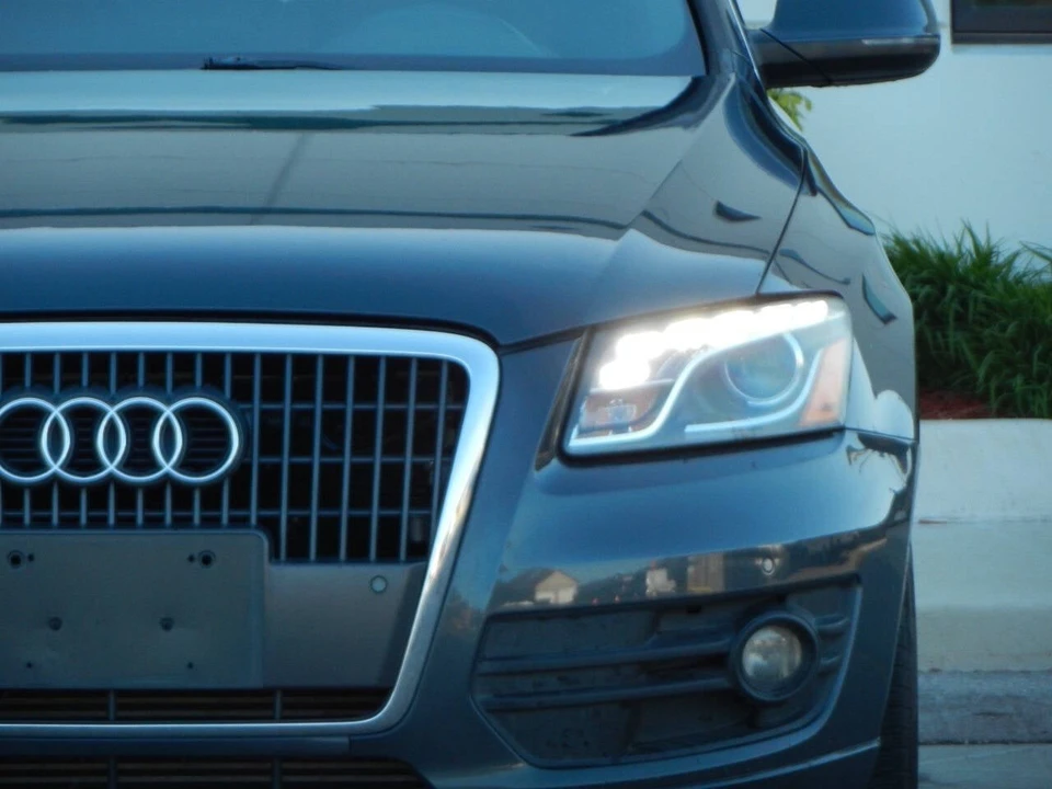 2011 Audi 8R Q5 - Image 8 of 21