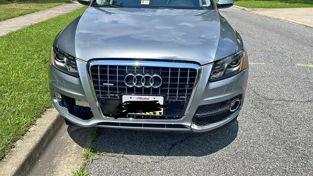 2011 Audi Q5 3.0T Prestige Sport Utility 4D