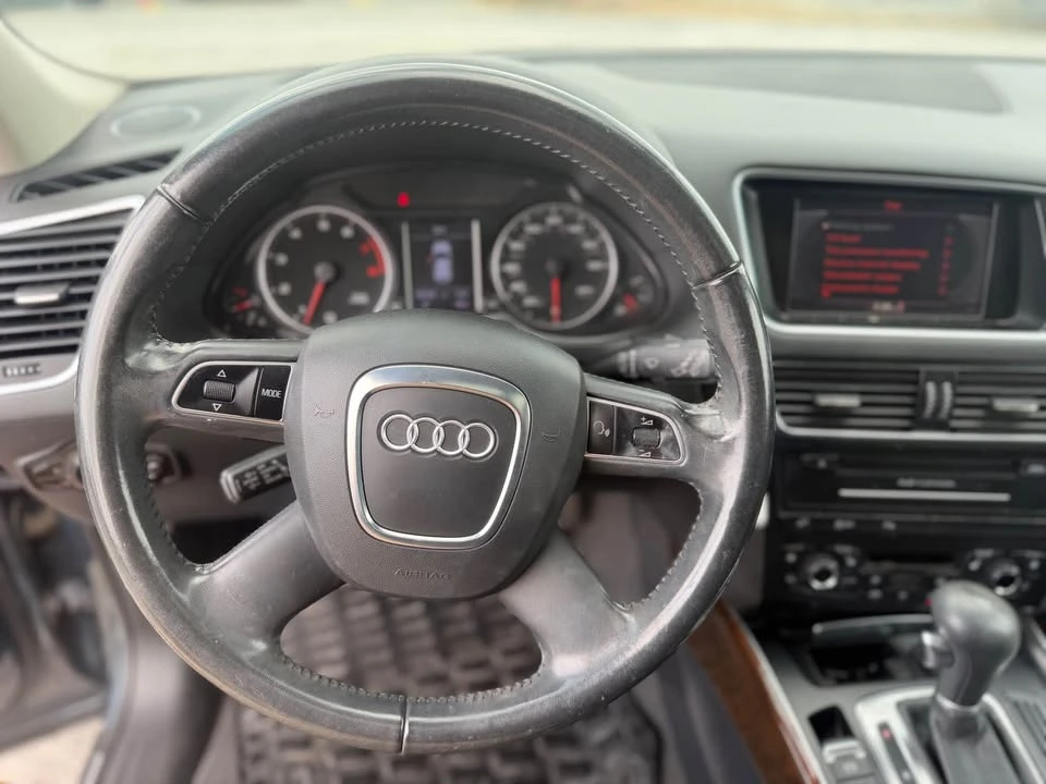 2011 Audi 8R Q5 - Image 14 of 15