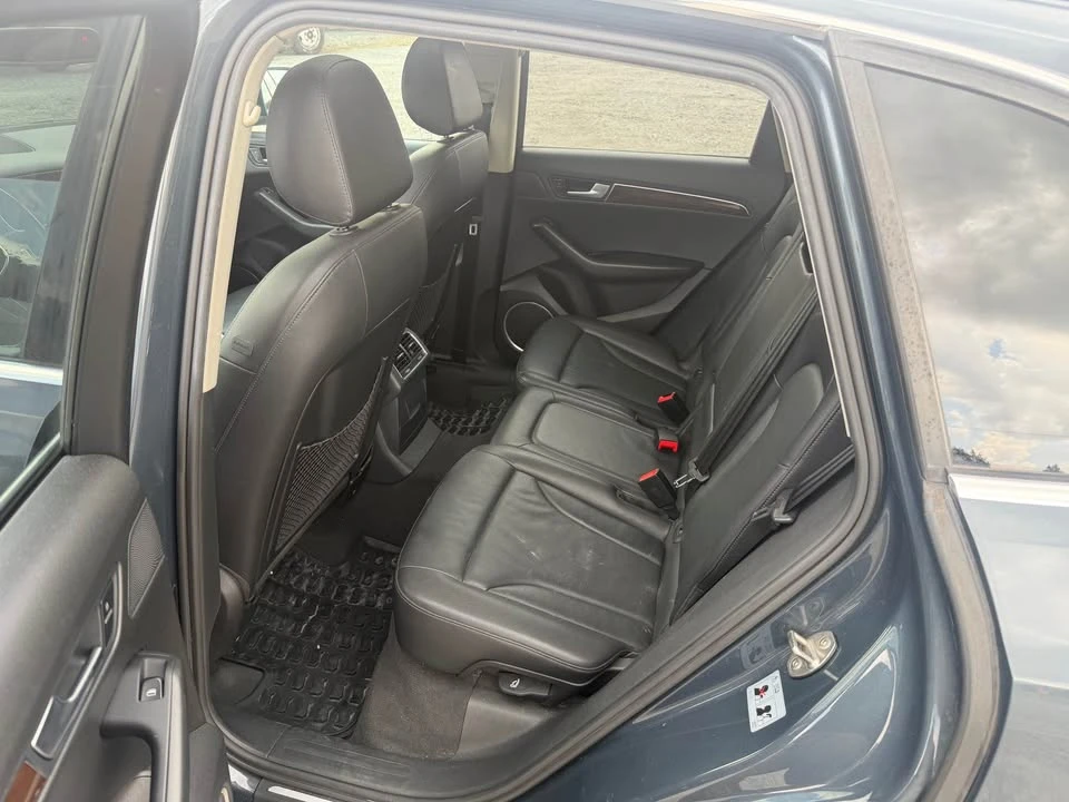 2011 Audi 8R Q5 - Image 12 of 15