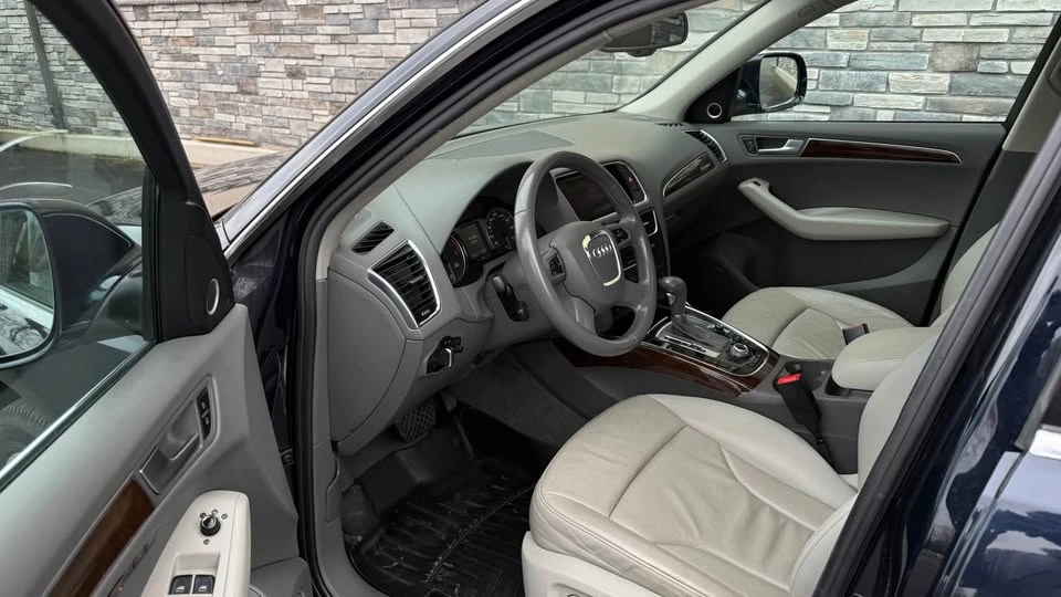 2011 Audi 8R Q5 - Image 4 of 8