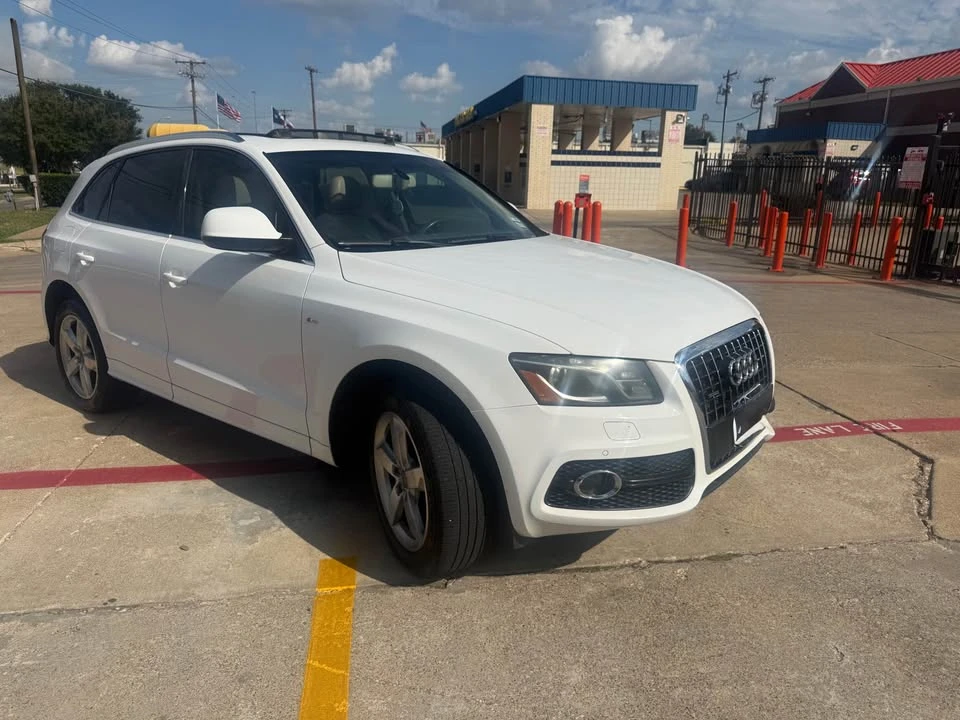 2011 Audi 8R Q5 - Image 4 of 17