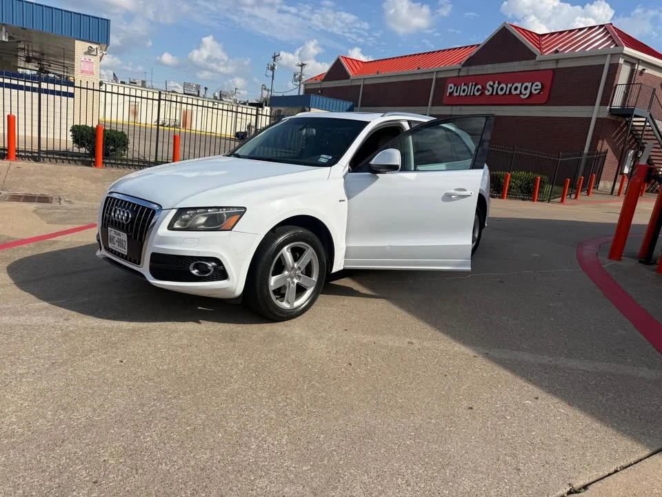 2011 Audi 8R Q5 - Image 13 of 17