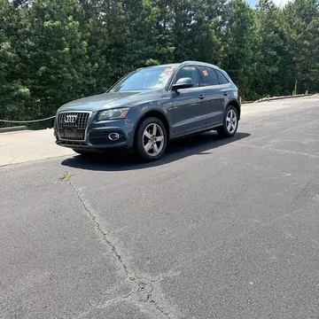 2011 Audi Q5 3.2 Quattro Premium Plus