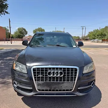 2011 Audi Q5 3.2 Quattro Premium Plus Sport Utility 4D