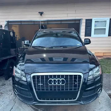 2011 Audi Q5 3.2 Quattro Premium Plus