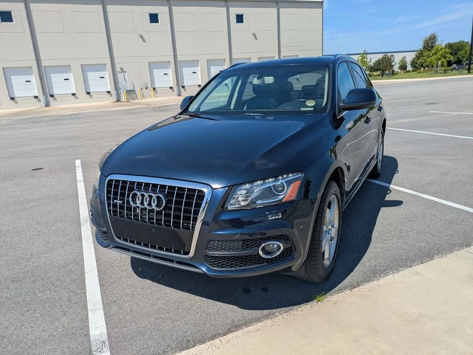 2011 Audi 8R Q5 - Image 2 of 19