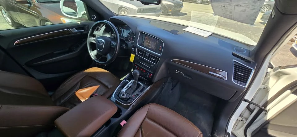 2011 Audi 8R Q5 - Image 11 of 20