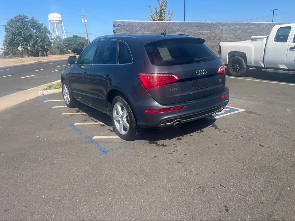 2011 Audi 8R Q5 - Image 6 of 6