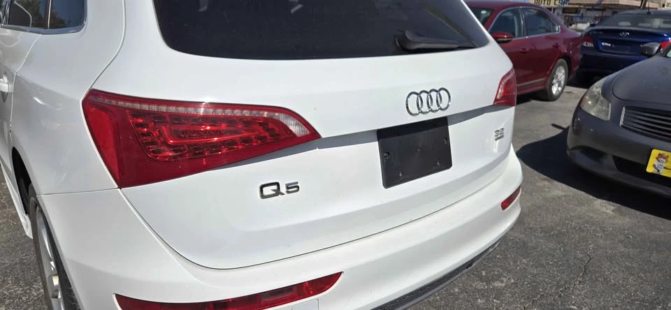 2011 Audi 8R Q5 - Image 8 of 20