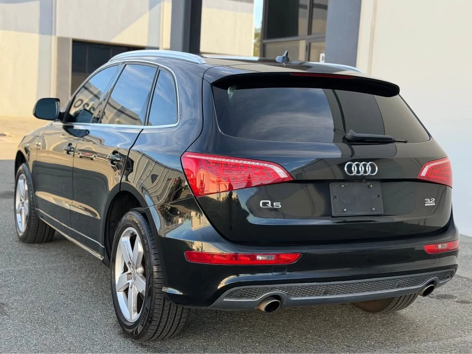 2011 Audi 8R Q5 - Image 8 of 20