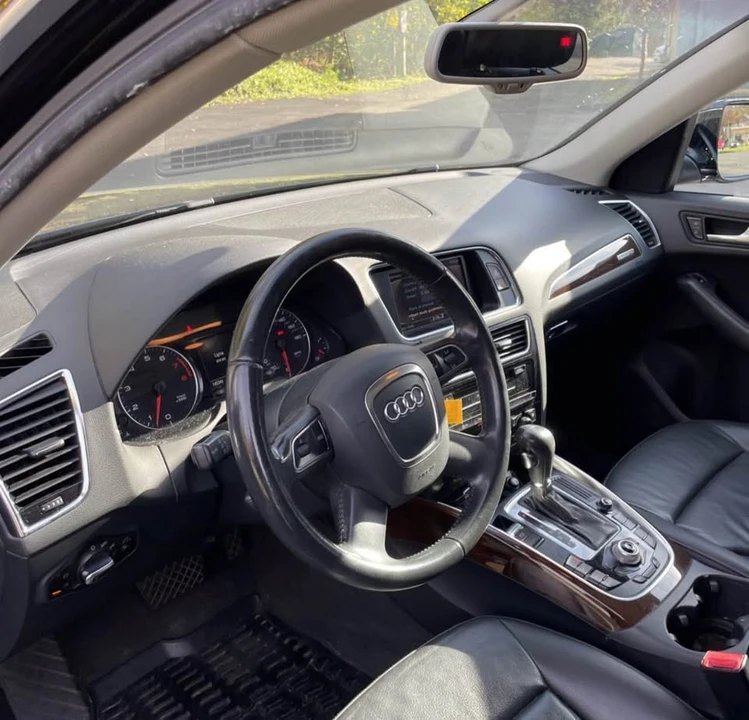 2011 Audi 8R Q5 - Image 11 of 20