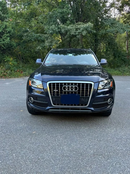 2011 Audi 8R Q5 - Image 2 of 15