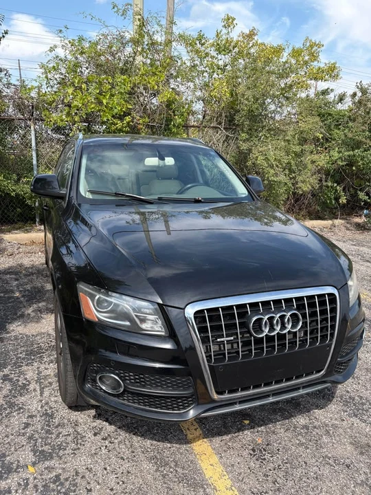 2011 Audi 8R Q5 - Image 2 of 9