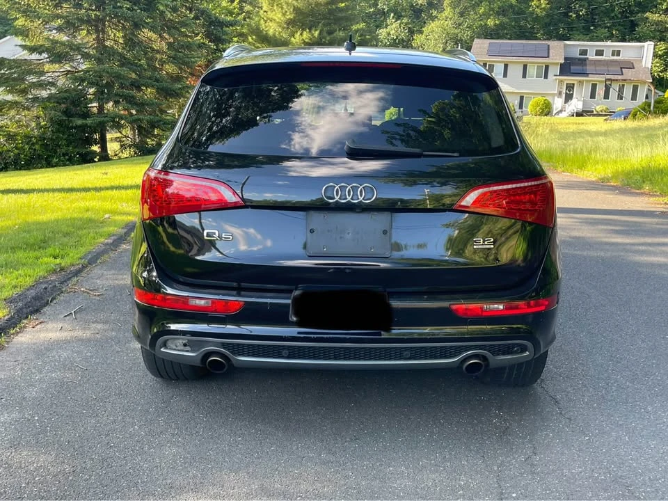 2011 Audi 8R Q5 - Image 4 of 20