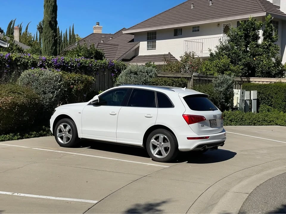 2011 Audi 8R Q5 - Image 6 of 20