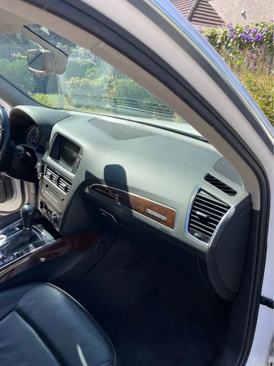 2011 Audi 8R Q5 - Image 14 of 20