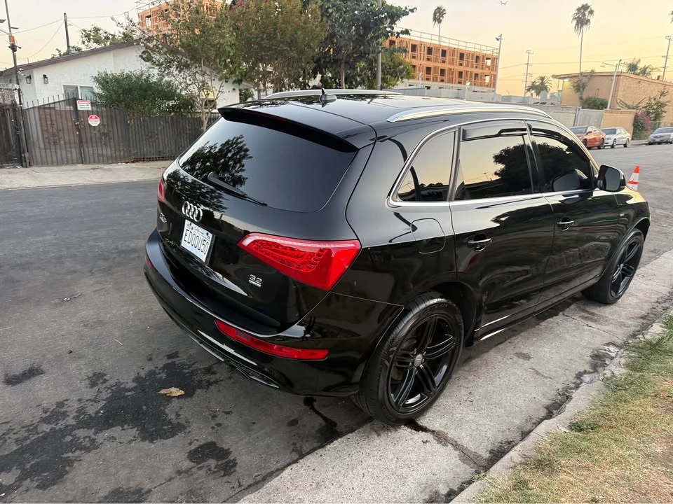 2011 Audi 8R Q5 - Image 9 of 9