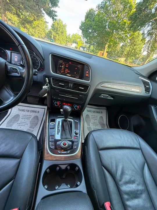 2011 Audi 8R Q5 - Image 14 of 15