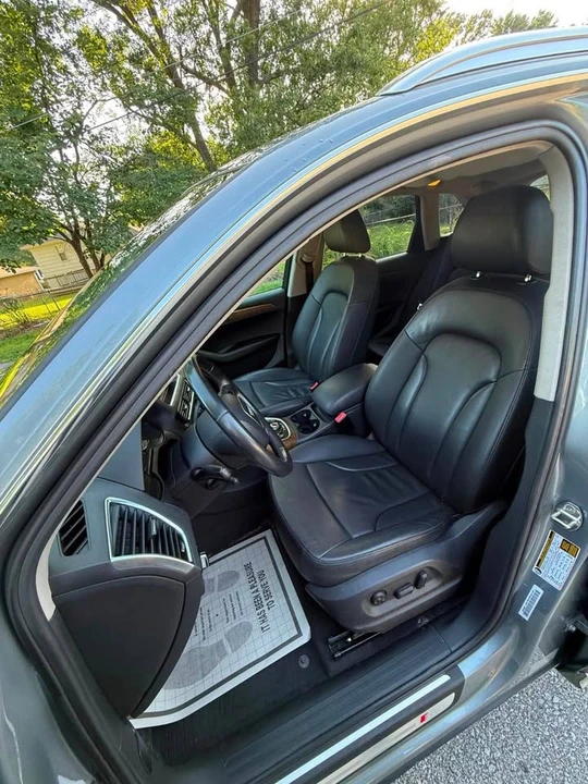 2011 Audi 8R Q5 - Image 10 of 15