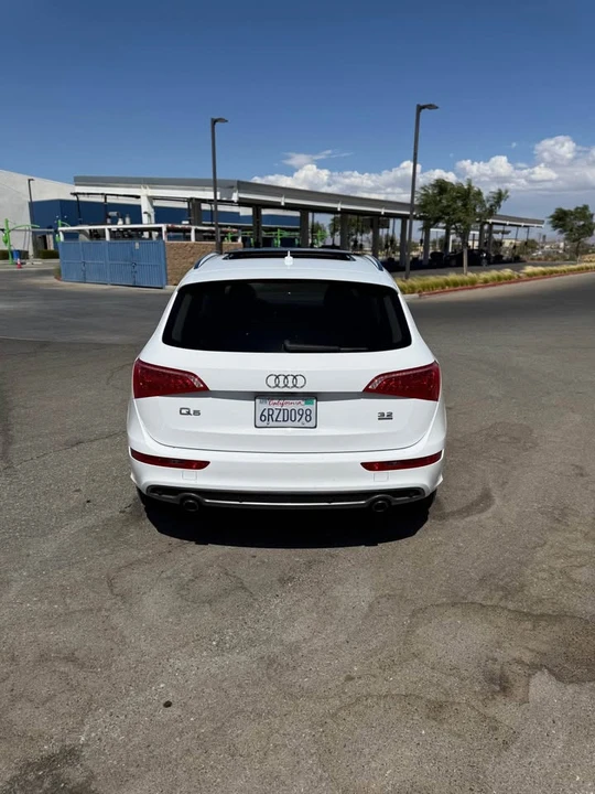 2011 Audi 8R Q5 - Image 6 of 11
