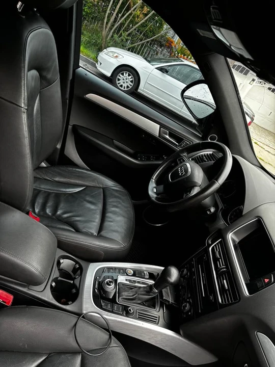 2011 Audi 8R Q5 - Image 8 of 9